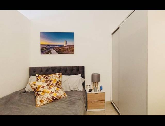 2 BEDROOM APARTMENT FOR SALE IN FERNDALE